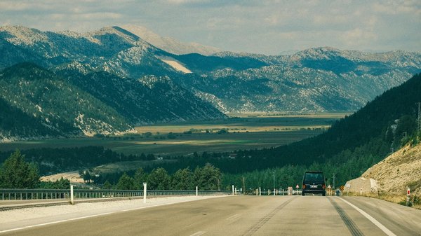 Ultimate guide to safely installing your car"s roof-mounted bike rack: key tips for a secure setup