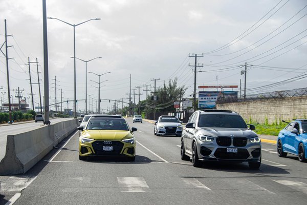 Mastering sunroof care: key maintenance tips for peak vehicle performance
